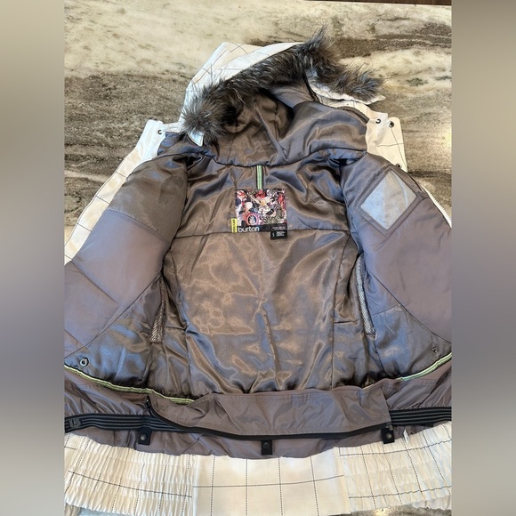 Burton Dry Ride Snowboard Jacket - Picture 5 of 7